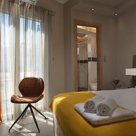 Angelica'S Deluxe Rooms In Adamas 外观 照片