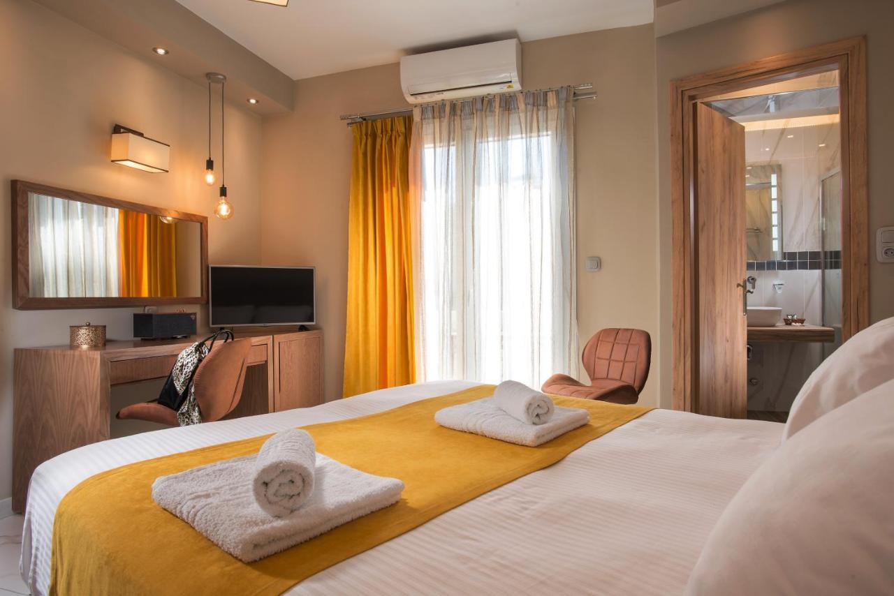 Angelica'S Deluxe Rooms In Adamas 外观 照片