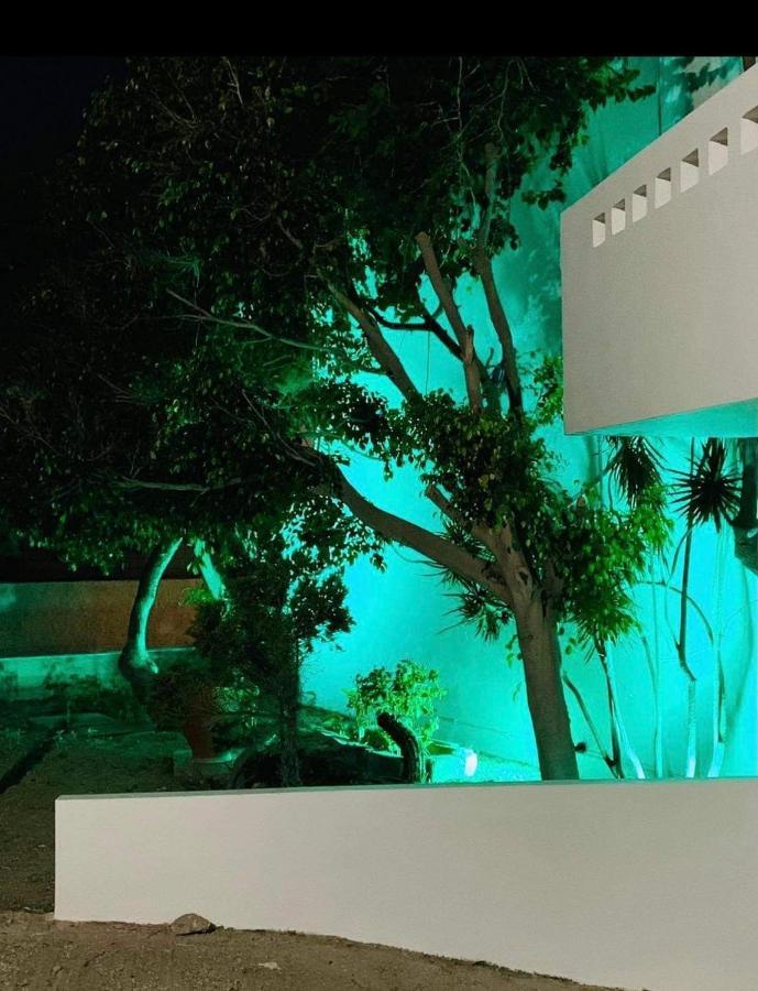 Angelica'S Deluxe Rooms In Adamas 外观 照片