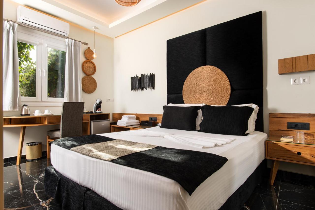 Angelica'S Deluxe Rooms In Adamas 外观 照片